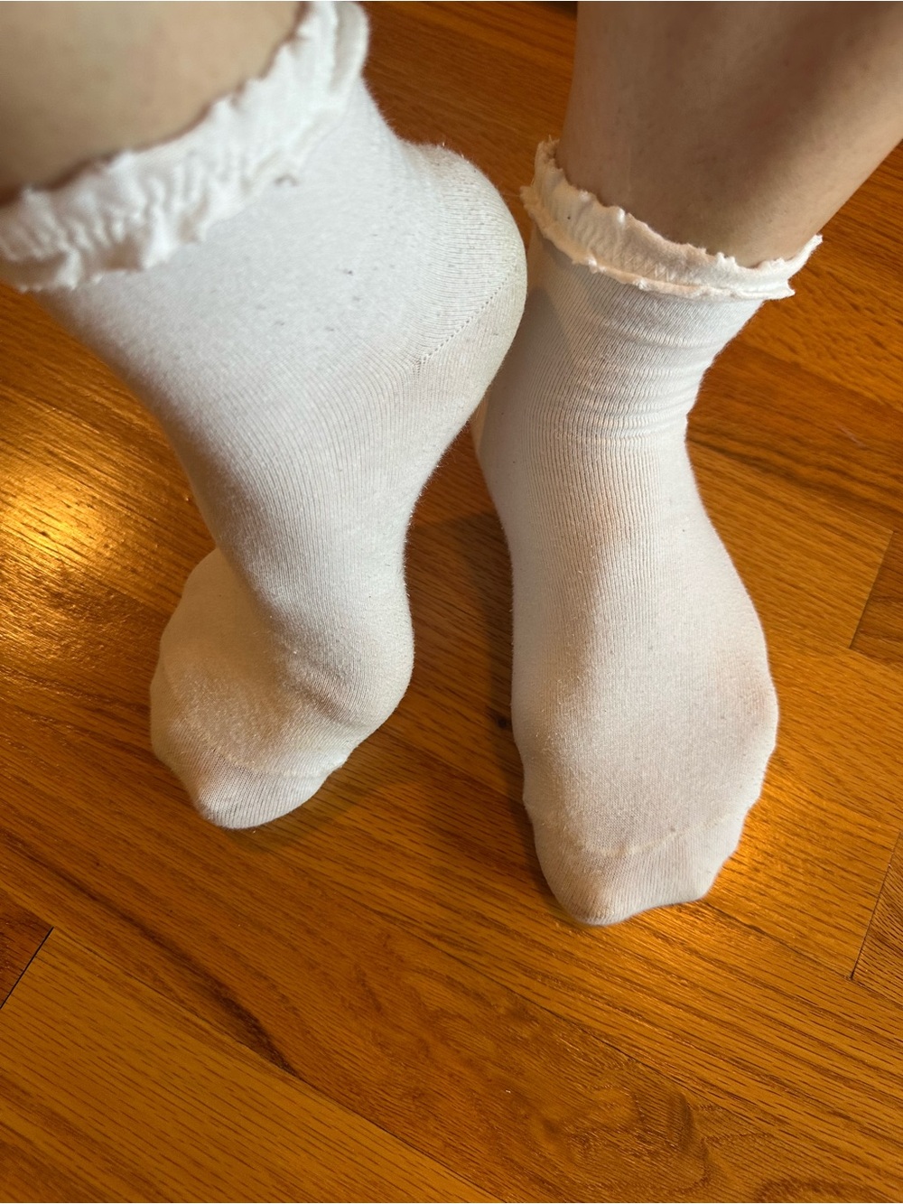 White Ruffle Ankle Socks - Pack Essentials from Hue